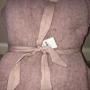 Barefoot Dreams Cozy Chic Throw Blanket